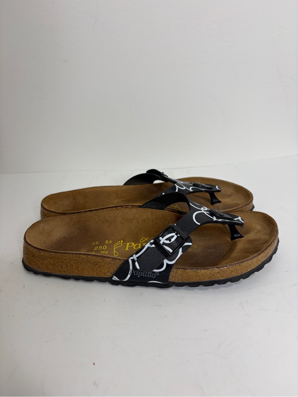 Birkenstock Papillio Sandals Womens 39 US 8 Black White Print Faux Leather Gizeh